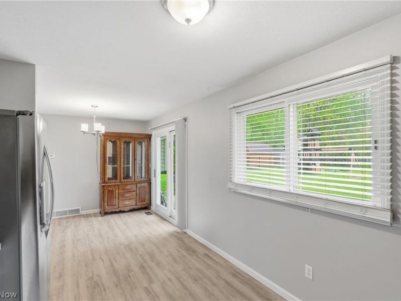 8139 Yorkshire Drive , Mentor, OH 44060 Photo 11