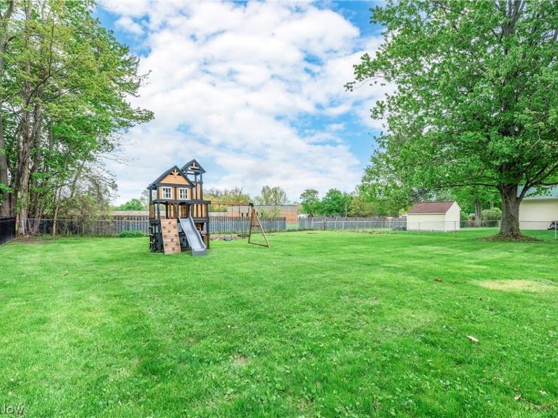 8139 Yorkshire Drive , Mentor, OH 44060 Photo 38