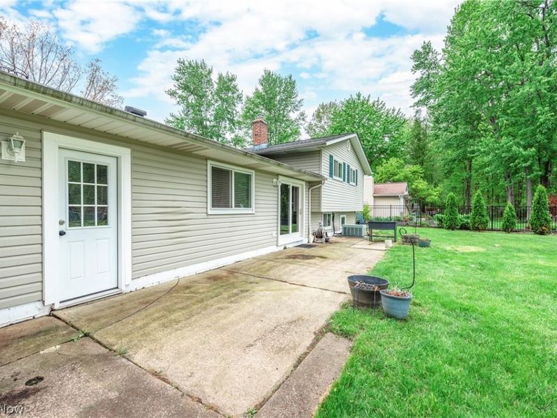 8139 Yorkshire Drive , Mentor, OH 44060 Photo 41