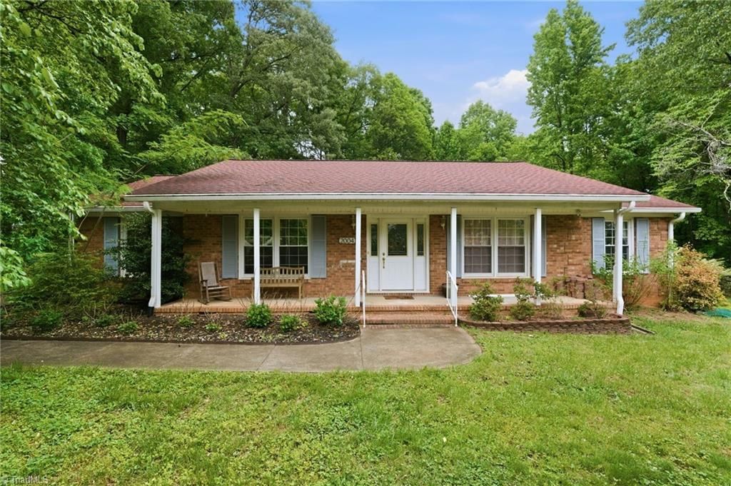 2004 Kello Drive, Greensboro, NC 27455 Main Photo