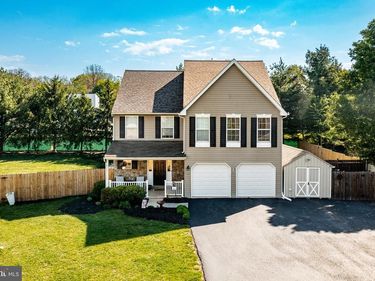 197 W 8TH STREET, PENNSBURG, PA 18073