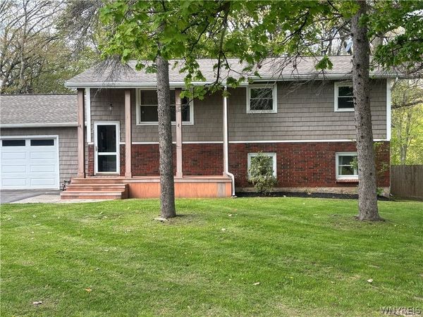 4742 Cottage Road, Gasport, NY 14067