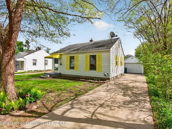 546 Hamilton Avenue, Lansing, MI 48910