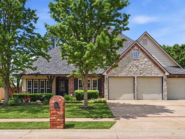3828 S Sequoia Avenue, Broken Arrow, OK 74011