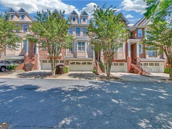 1037 Emory Parc Place, Decatur, GA 30033