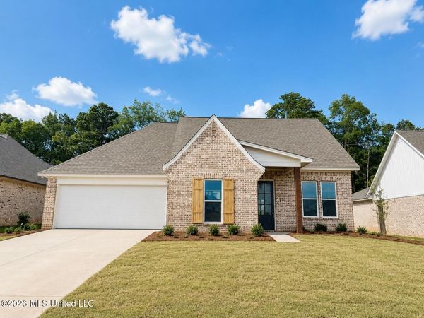 137 Bronson Bend, Flowood, MS 39232