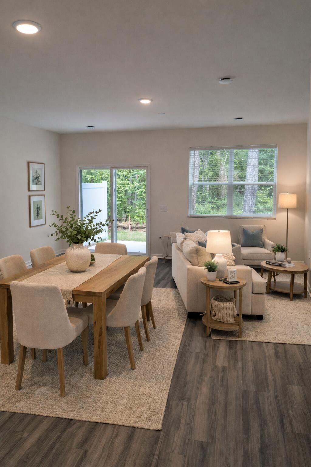 480 Colchester Court Photo 6
