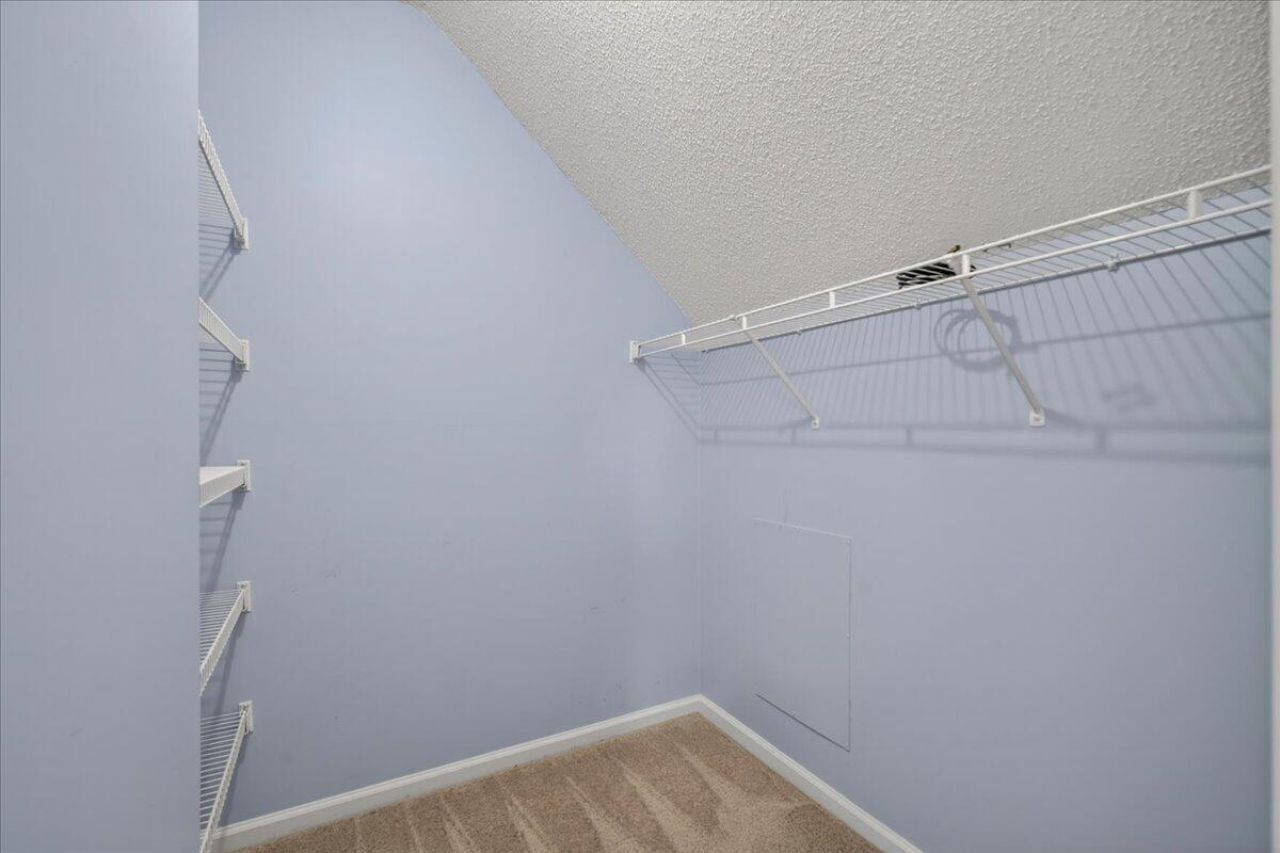 4816 Habersham Lane Photo 10