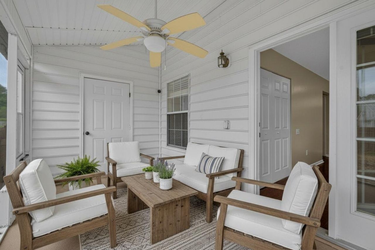 4816 Habersham Lane Photo 28
