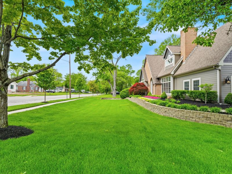 2350 Zollinger Road, Upper Arlington, OH 43221 Photo 6