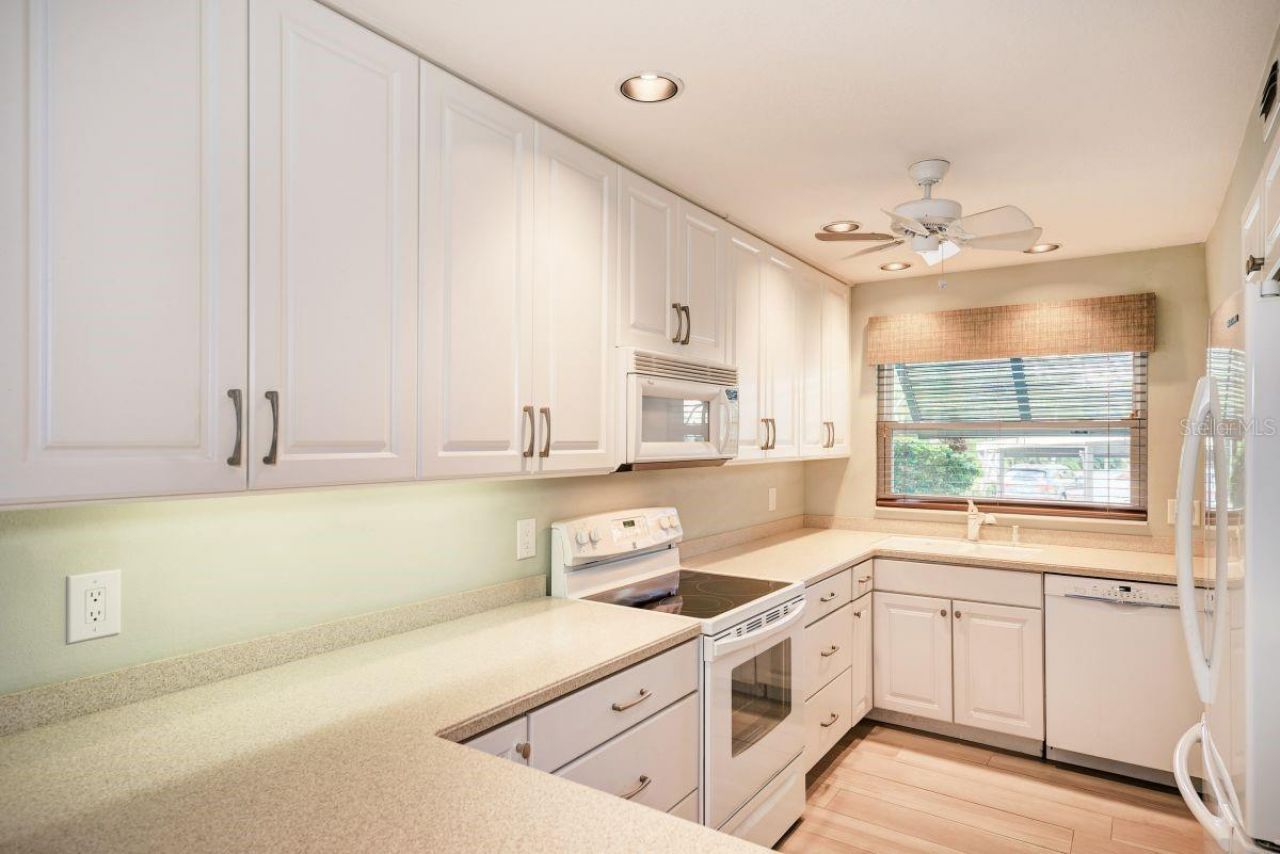 4660 Ocean Boulevard, Unit G1, Sarasota, FL 34242 Photo