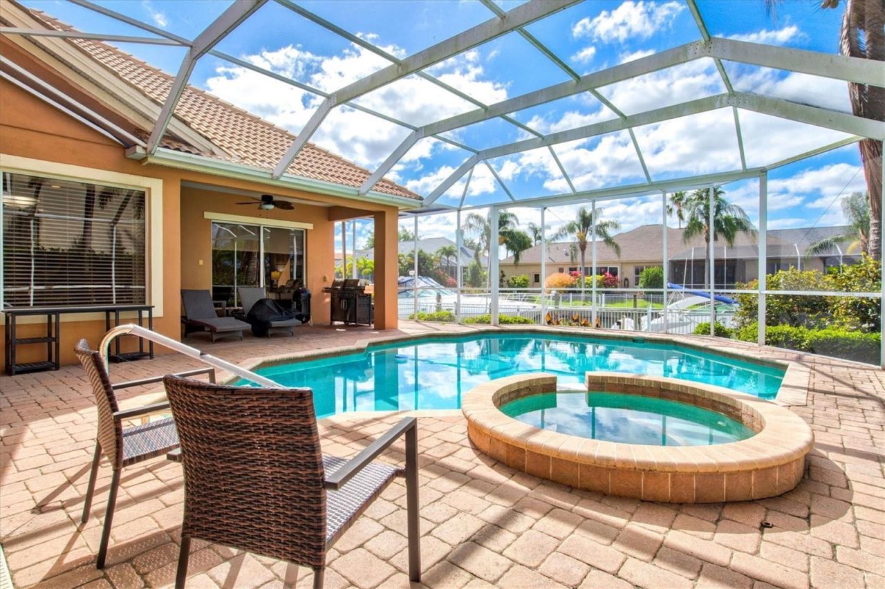 4714 Mainsail Drive, Bradenton, FL 34208 Photo