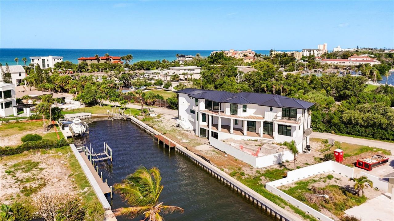 530 Jessmyth Drive, Longboat Key, FL 34228 Photo