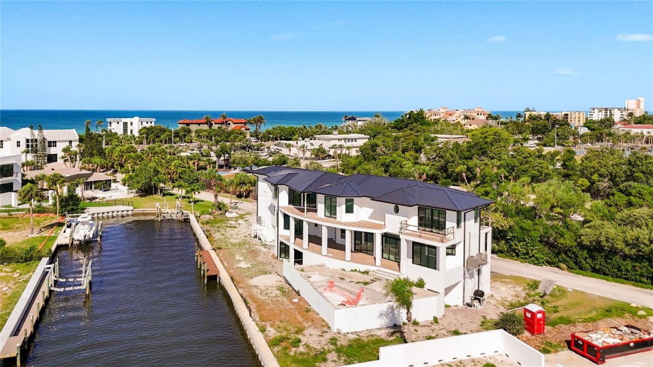 530 Jessmyth Drive, Longboat Key, FL 34228 Photo