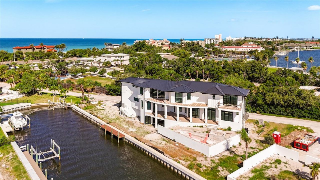 530 Jessmyth Drive, Longboat Key, FL 34228 Photo