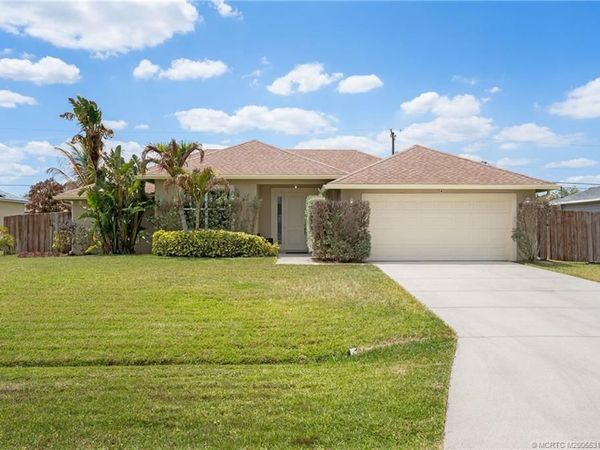 2150 SW Quarry Street, Port St Lucie, FL 34953