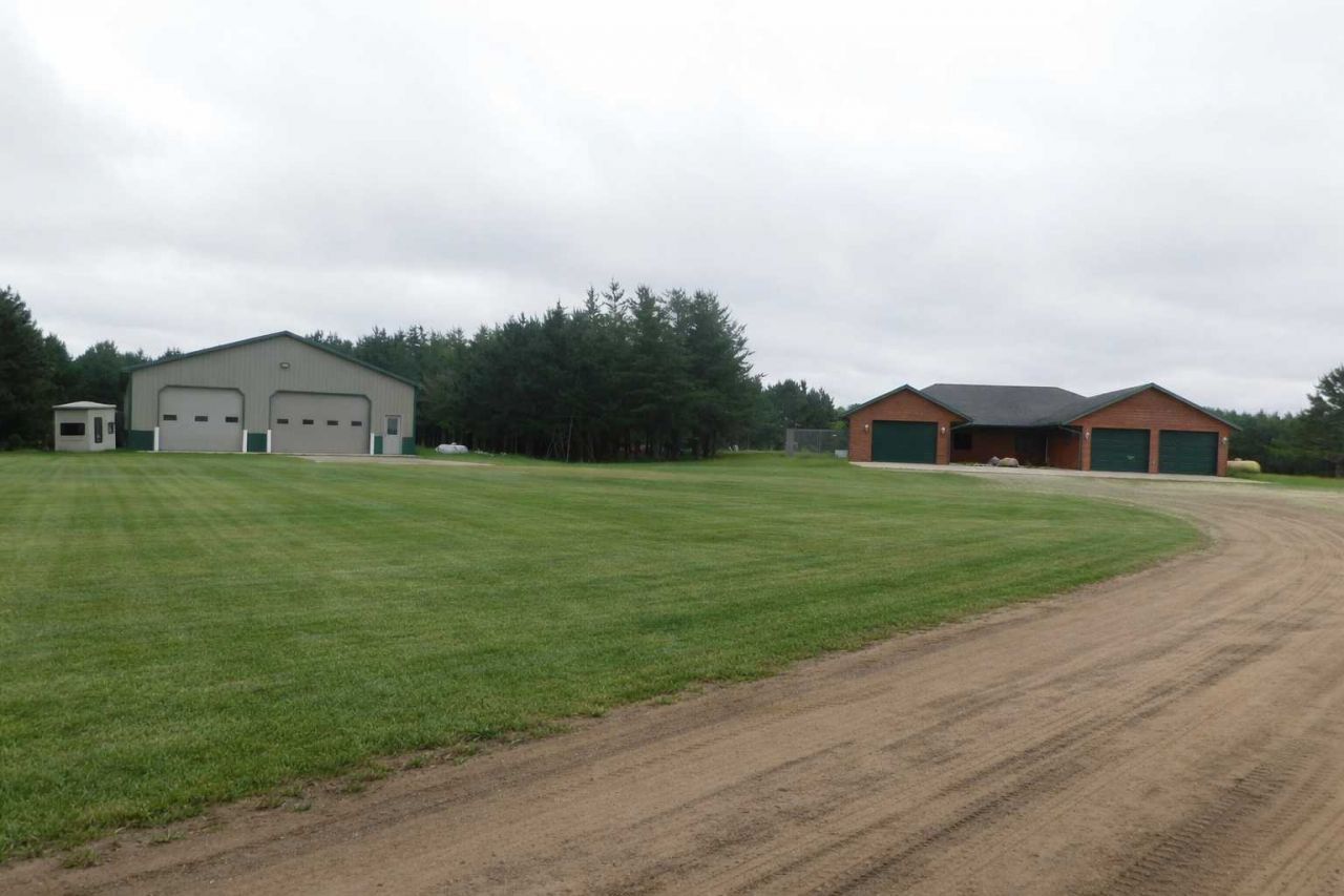 47500 County Highway 51 , Perham, MN 56573