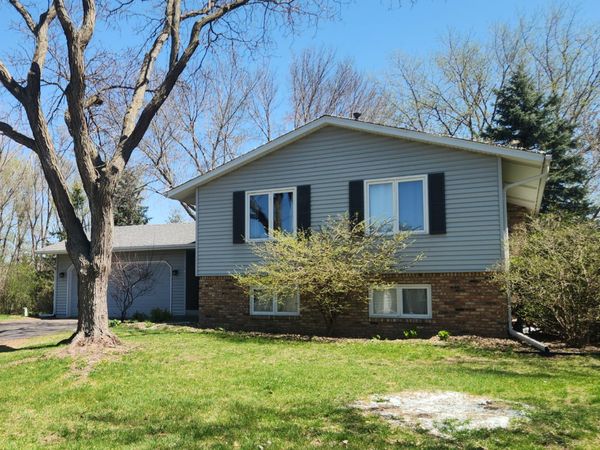5870 Daniel Court , Shoreview, MN 55126