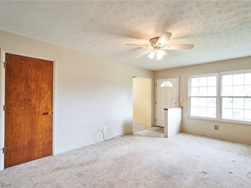 Barberton, OH 44203 Photo 4