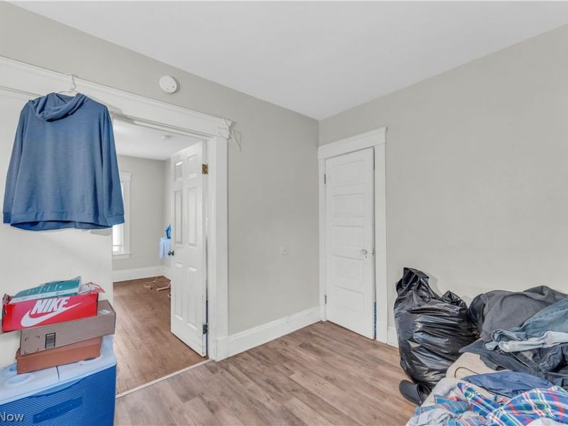 1161 Rowley Avenue , Cleveland, OH 44109 Photo 11