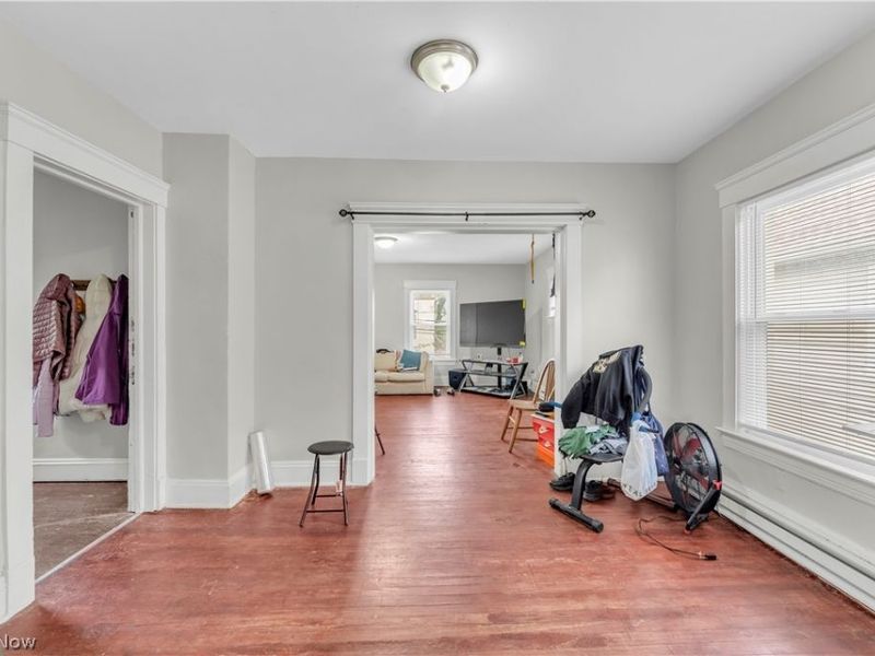 1161 Rowley Avenue , Cleveland, OH 44109 Photo 9