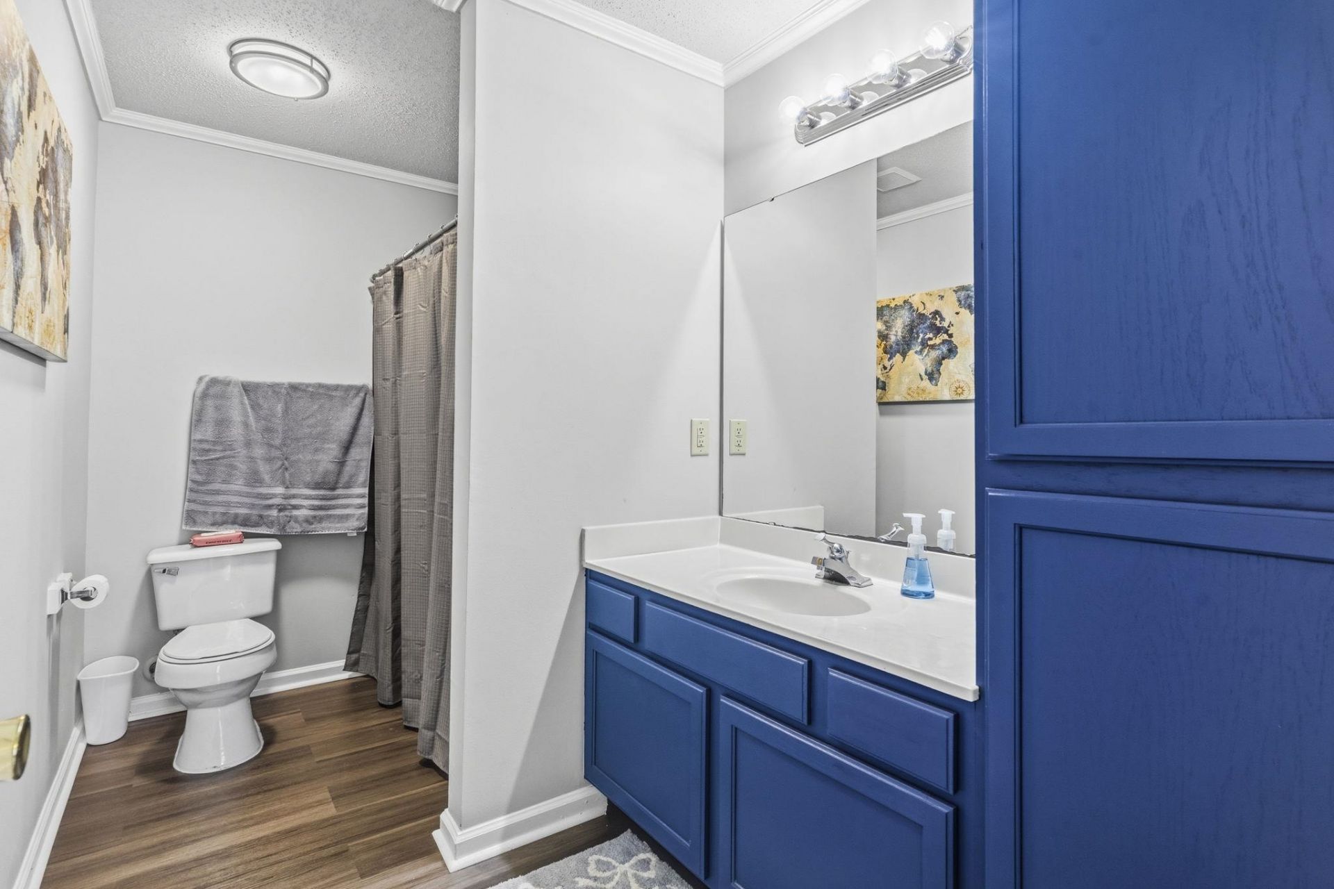 4251 Villas Dr. Photo 20