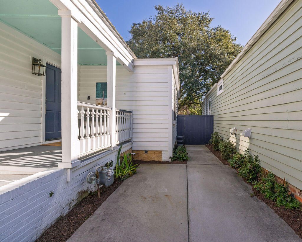 381 Sumter Street Photo 28