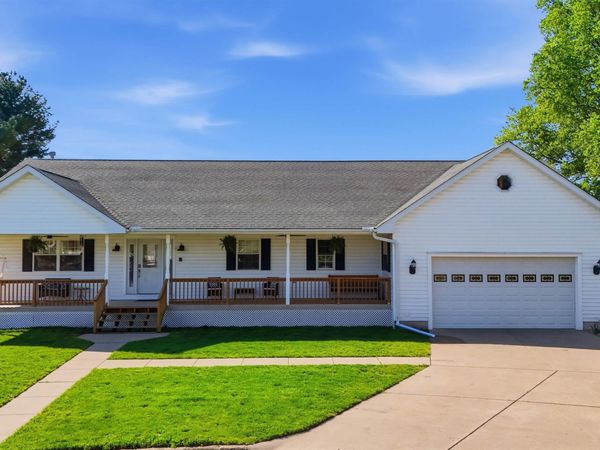 510 HIGHVIEW Ridge, Washburn, IL 61570