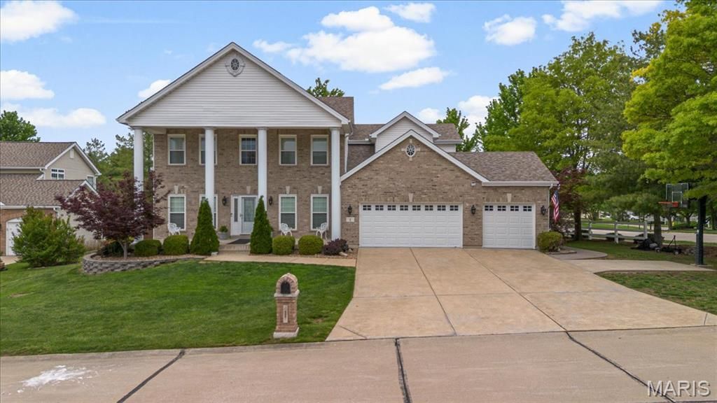 1 Bayport Court , O Fallon, MO 63368 Main Photo