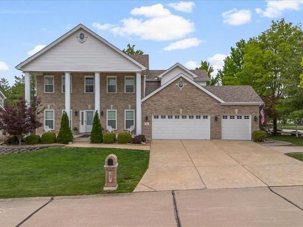 1 Bayport Court , O'Fallon, MO 63368