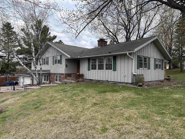1215 SPRUCE STREET, Wausau, WI 54401