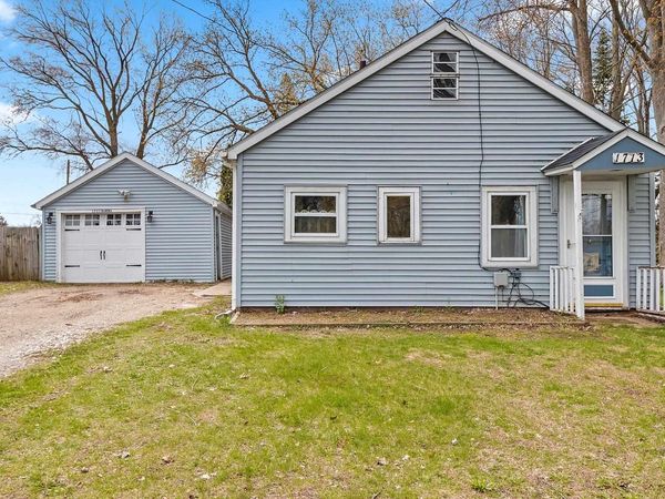 1713 BURNS AVENUE, Green Bay, WI 54303