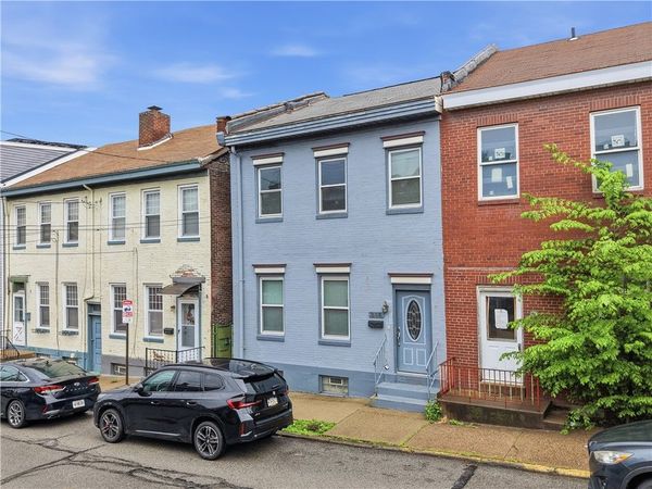 165 44th, Pittsburgh, PA 15201