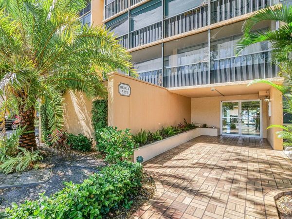 3771 Environ Boulevard, Unit 550, Lauderhill, FL 33319