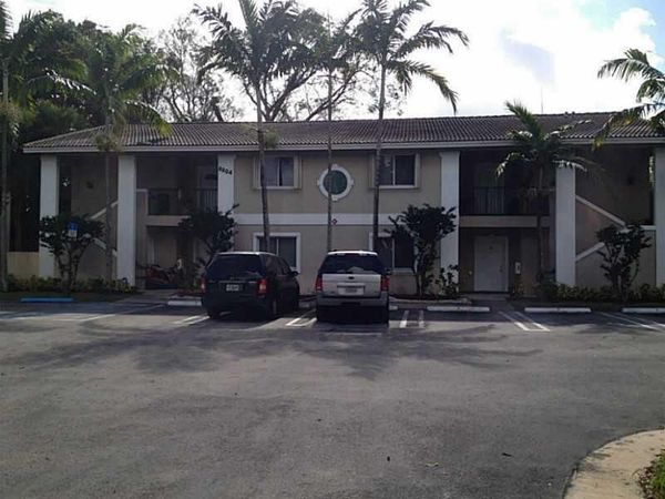 8804 NW 38th Drive, Unit 3, Coral Springs, FL 33065