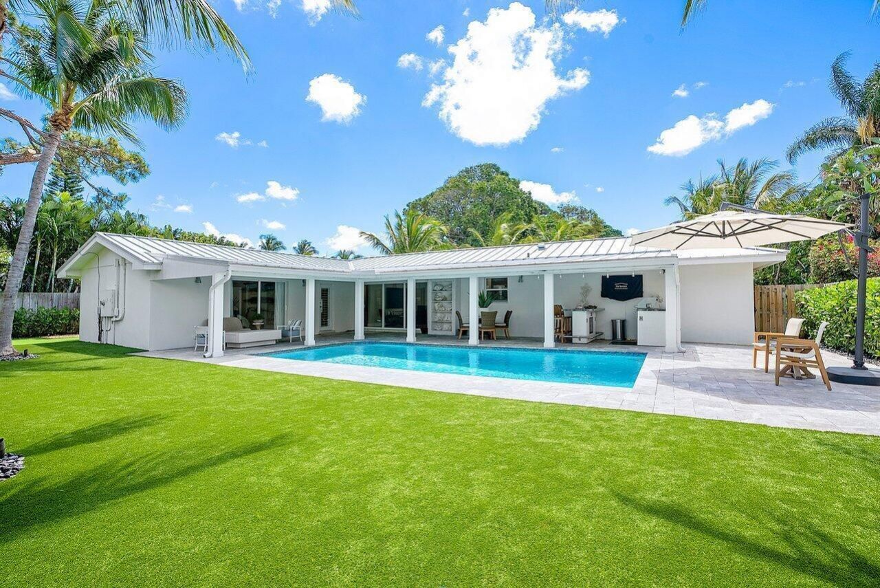 911 SW 27th Terrace, Boynton Beach, FL 33435 Photo