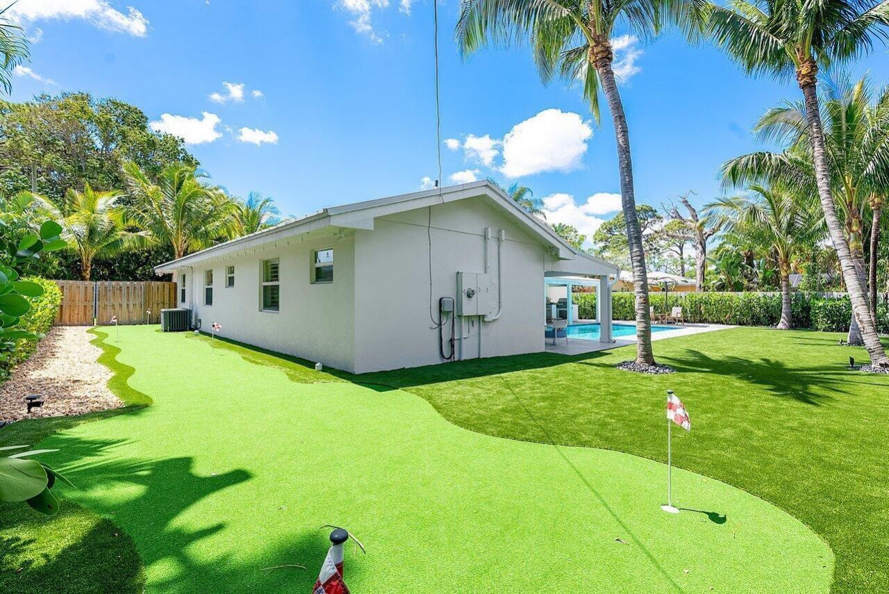 911 SW 27th Terrace, Boynton Beach, FL 33435 Photo
