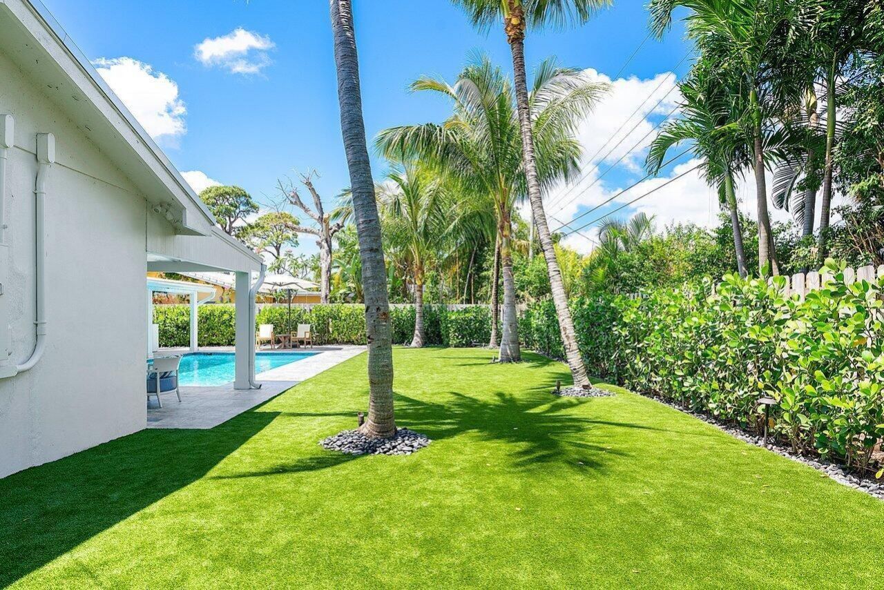 911 SW 27th Terrace, Boynton Beach, FL 33435 Photo