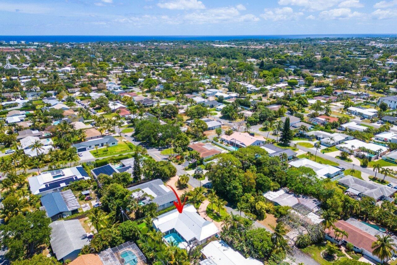911 SW 27th Terrace, Boynton Beach, FL 33435 Photo
