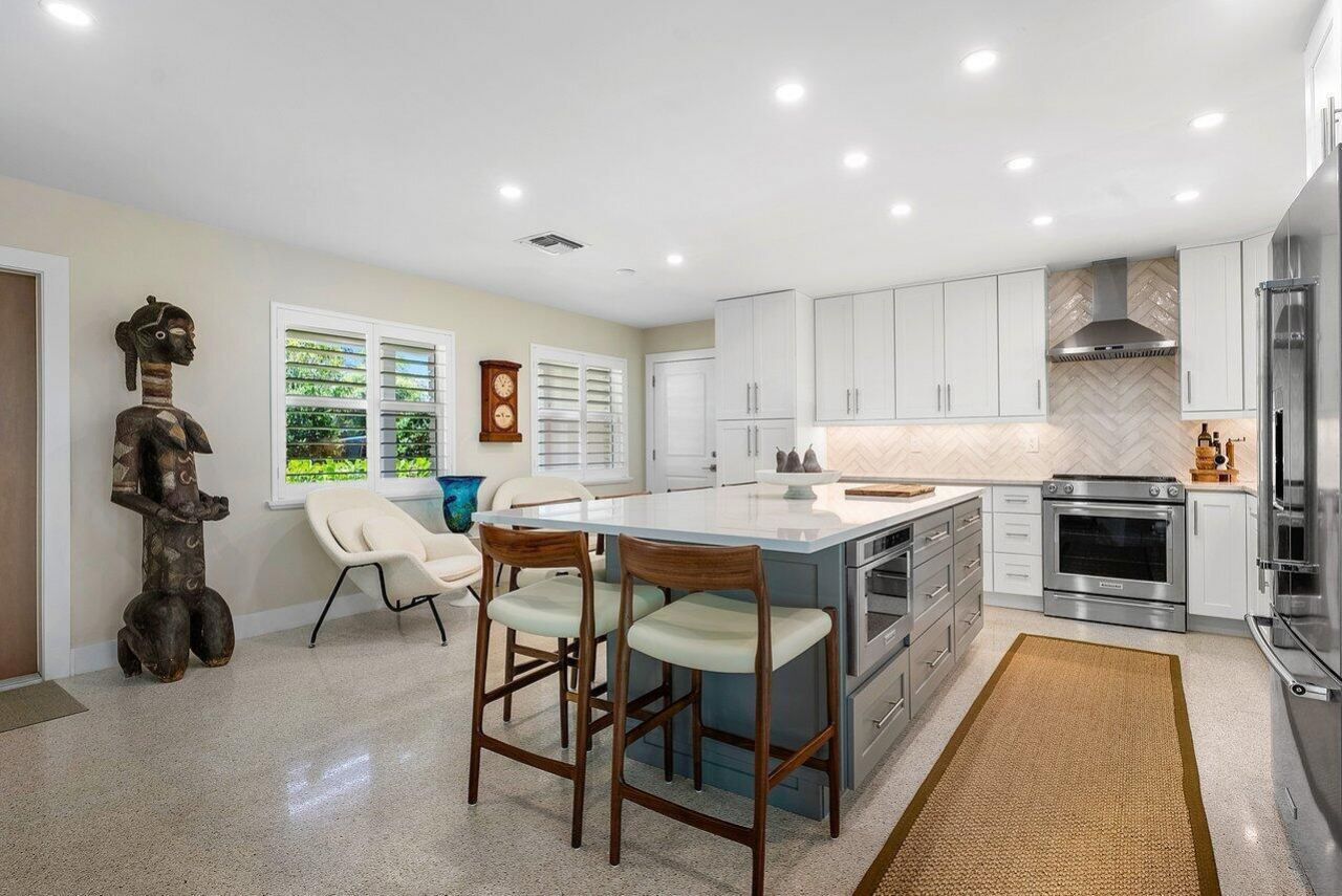 911 SW 27th Terrace, Boynton Beach, FL 33435 Photo
