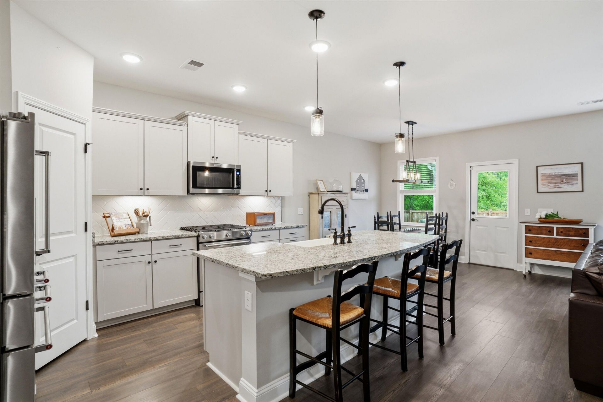3046 Grinnell Street Photo 10