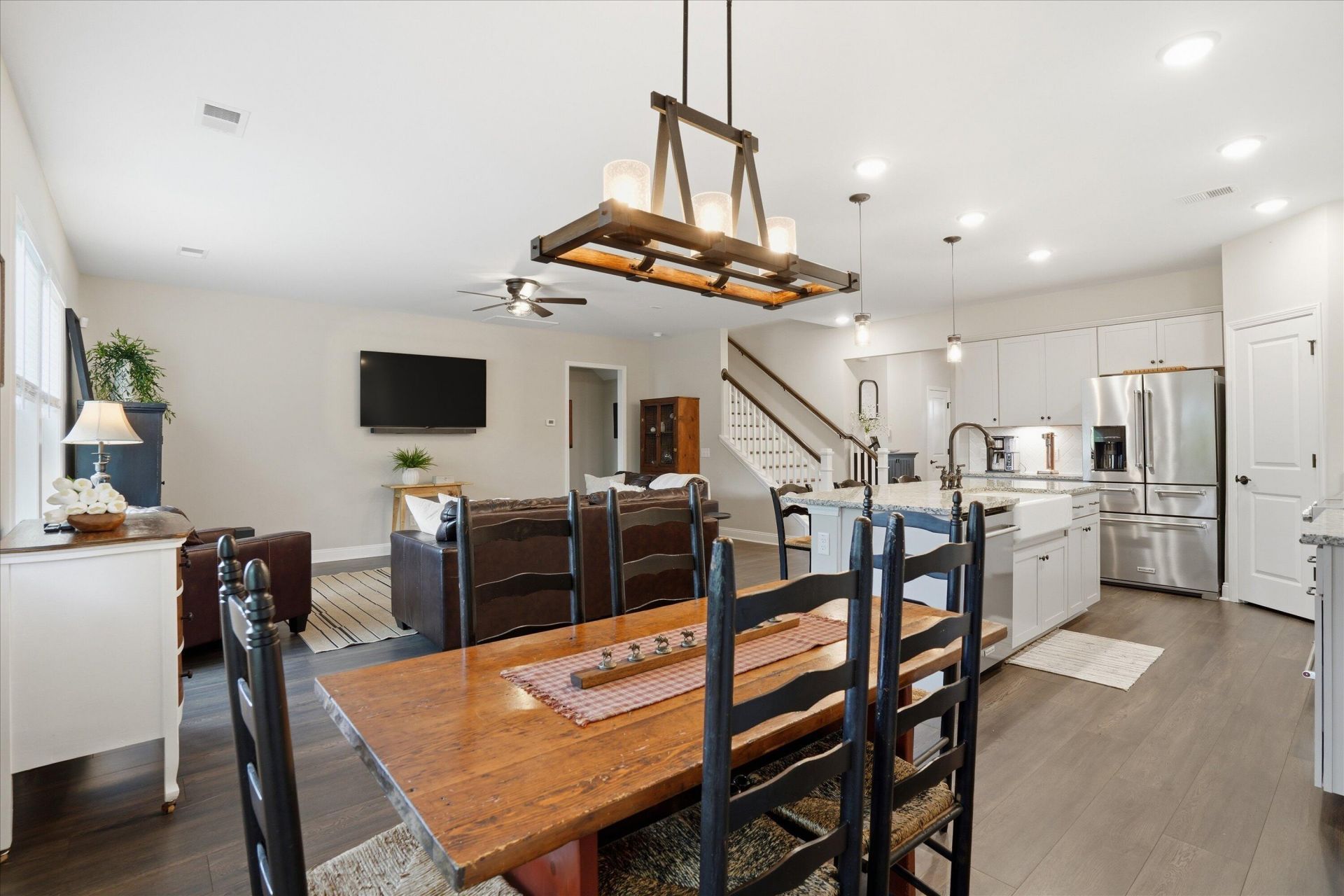3046 Grinnell Street Photo 16