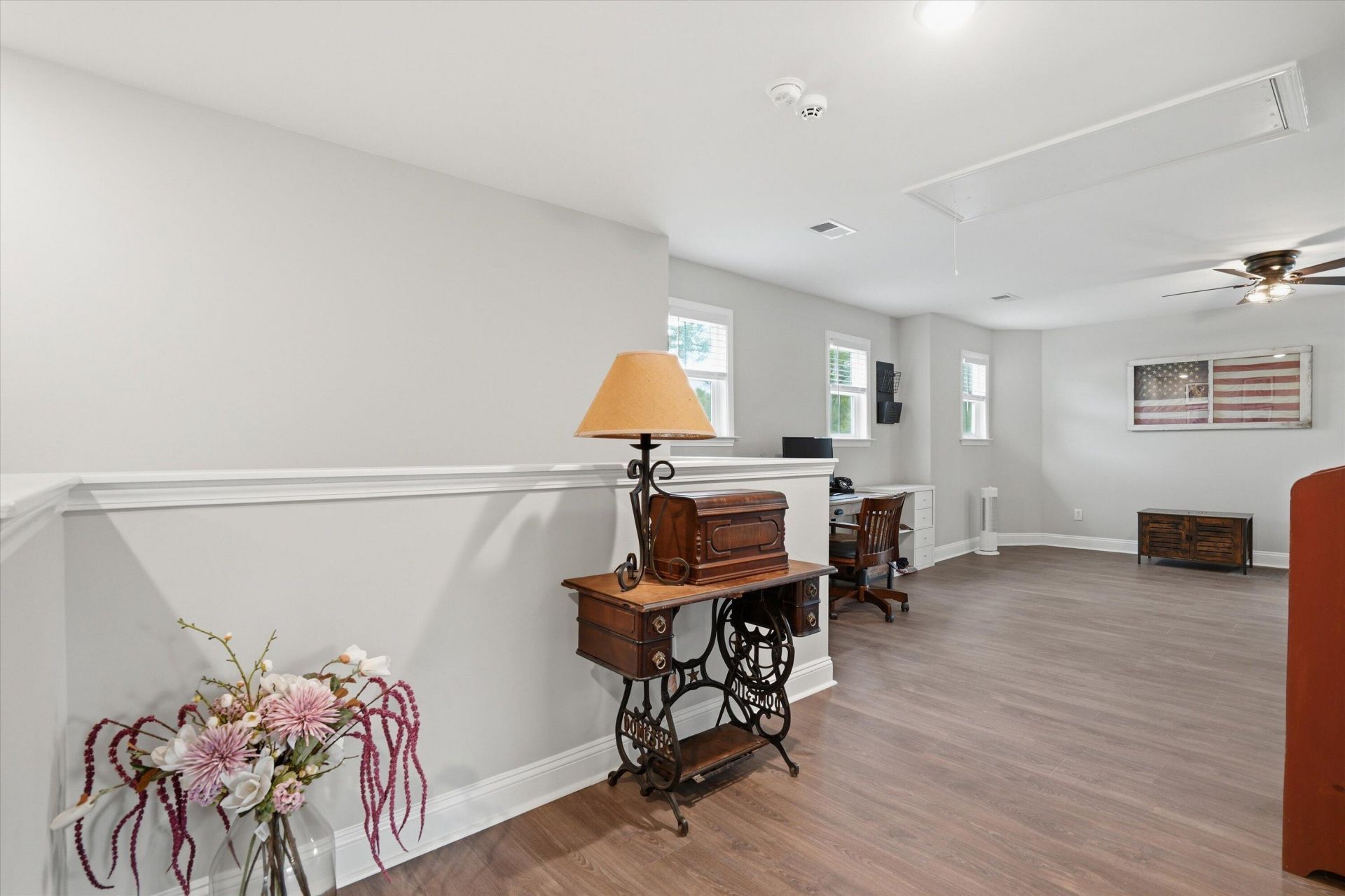 3046 Grinnell Street Photo 28