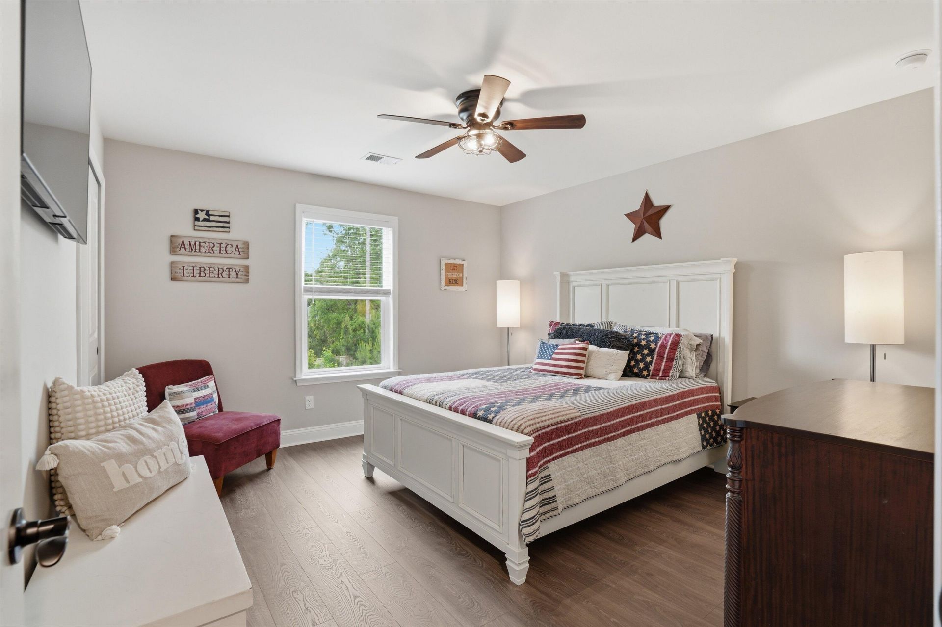 3046 Grinnell Street Photo 29