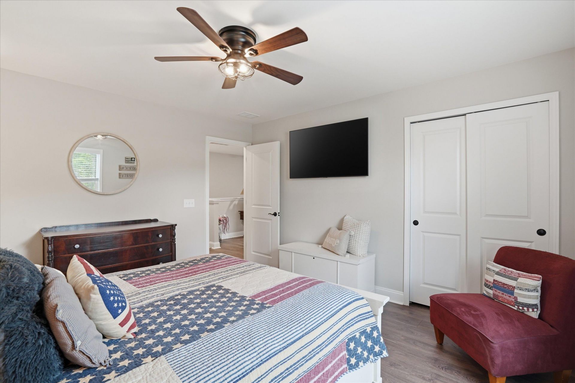 3046 Grinnell Street Photo 30