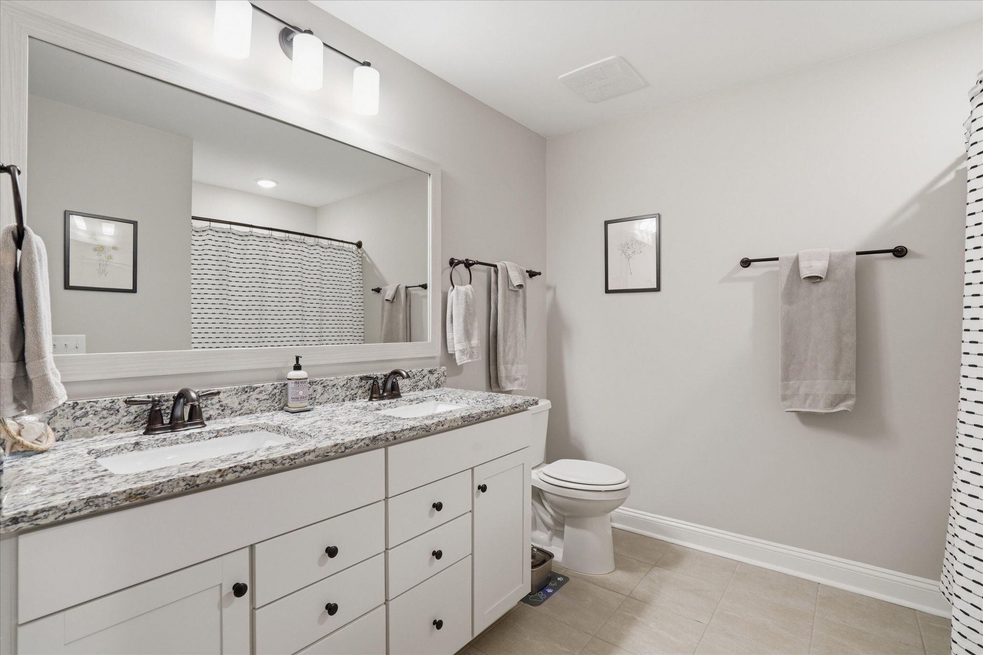 3046 Grinnell Street Photo 33