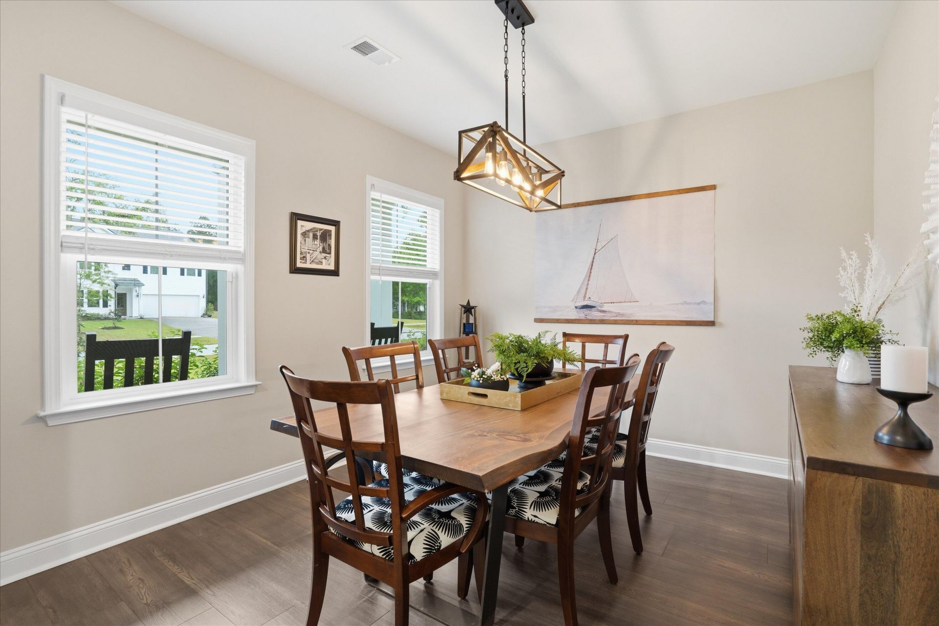 3046 Grinnell Street Photo 6
