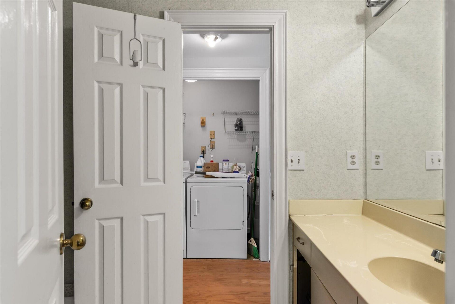 1551 Ben Sawyer Boulevard Photo 32