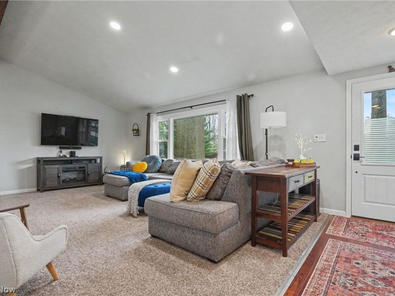 296 Willson Avenue, Tallmadge, OH 44278 Photo 9