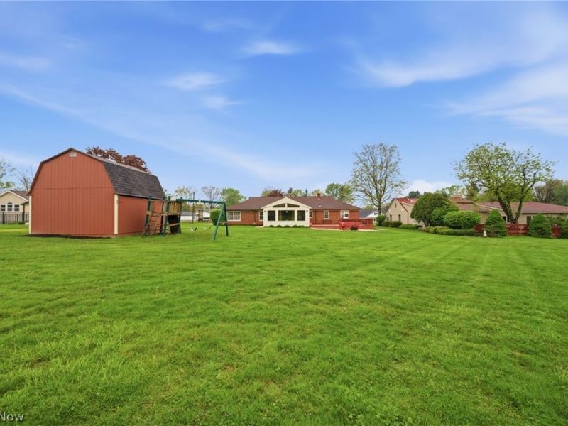 2251 Pine Ridge Drive , Wickliffe, OH 44092 Photo 34